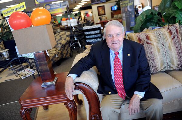 110406 Atlanta -- Aaron's founder Charlie Loudermilk at the Aaron's store on Buford Highway in Atlanta Wednesday, April 6, 2011. Bita Honarvar bhonarvar@ajc.com