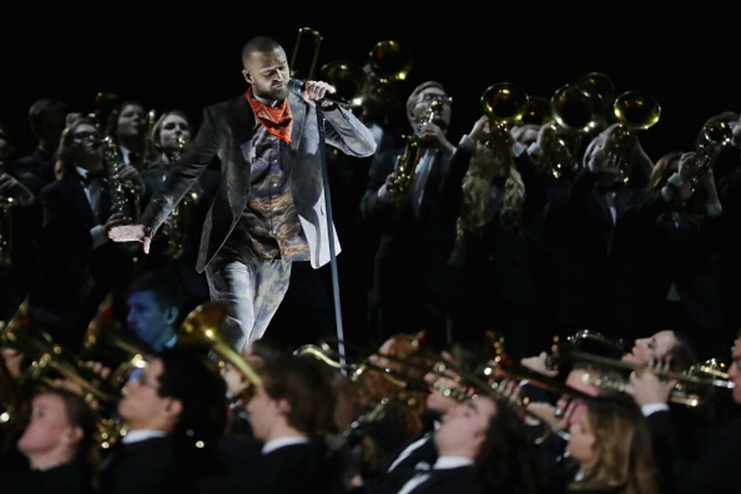 Photos: Justin Timberlake performs at Super Bowl 2018 Halftime