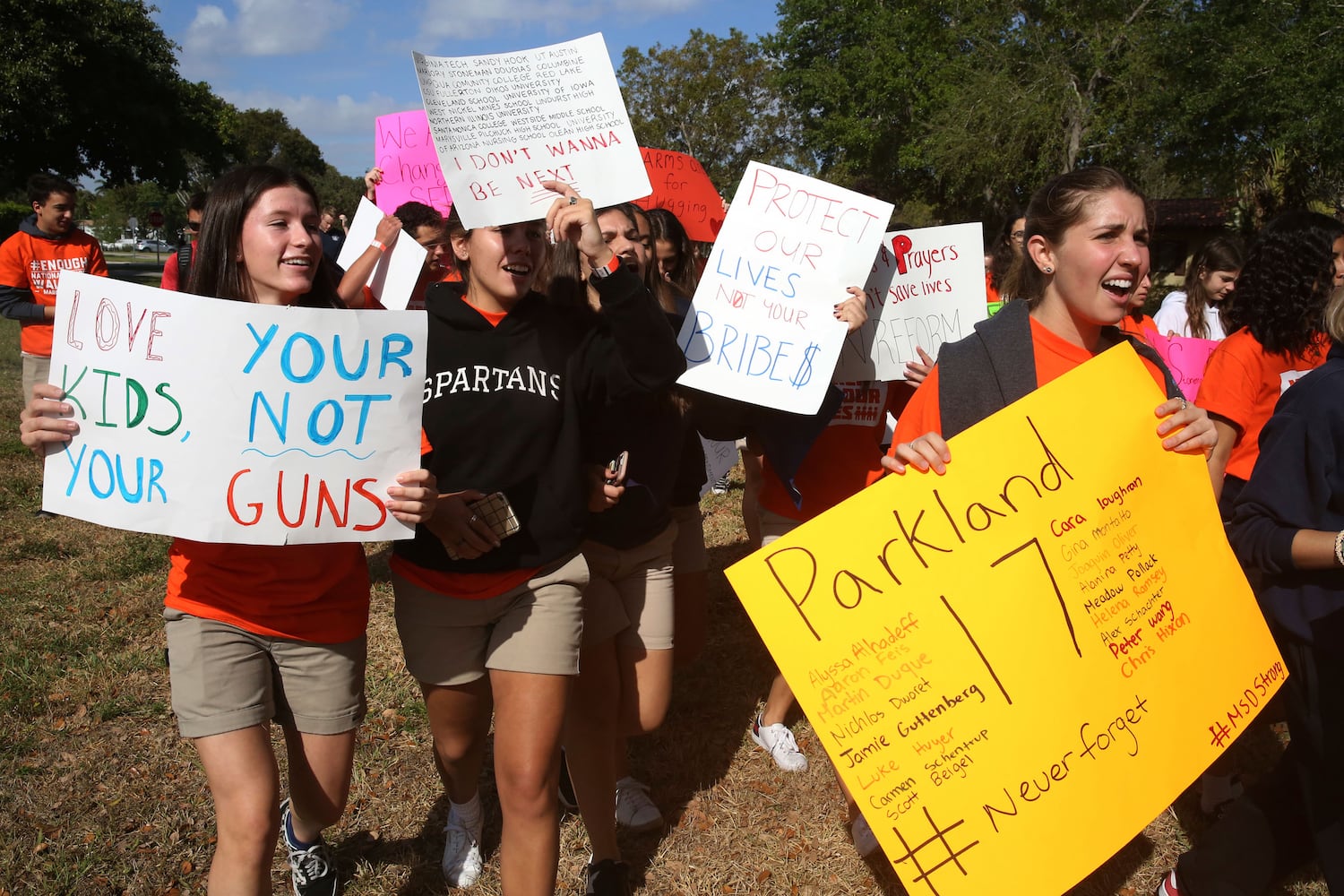 Photos: Students walk out of schools to protest gun violence; march on Washington