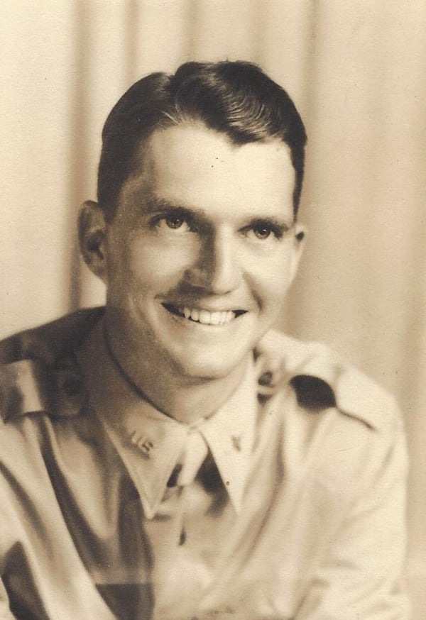 1st Lieutenant Robert Eugene Oxford of Concord, Ga., served in the U.S. Army Air Corps during World War II. (HANDOUT PHOTO)