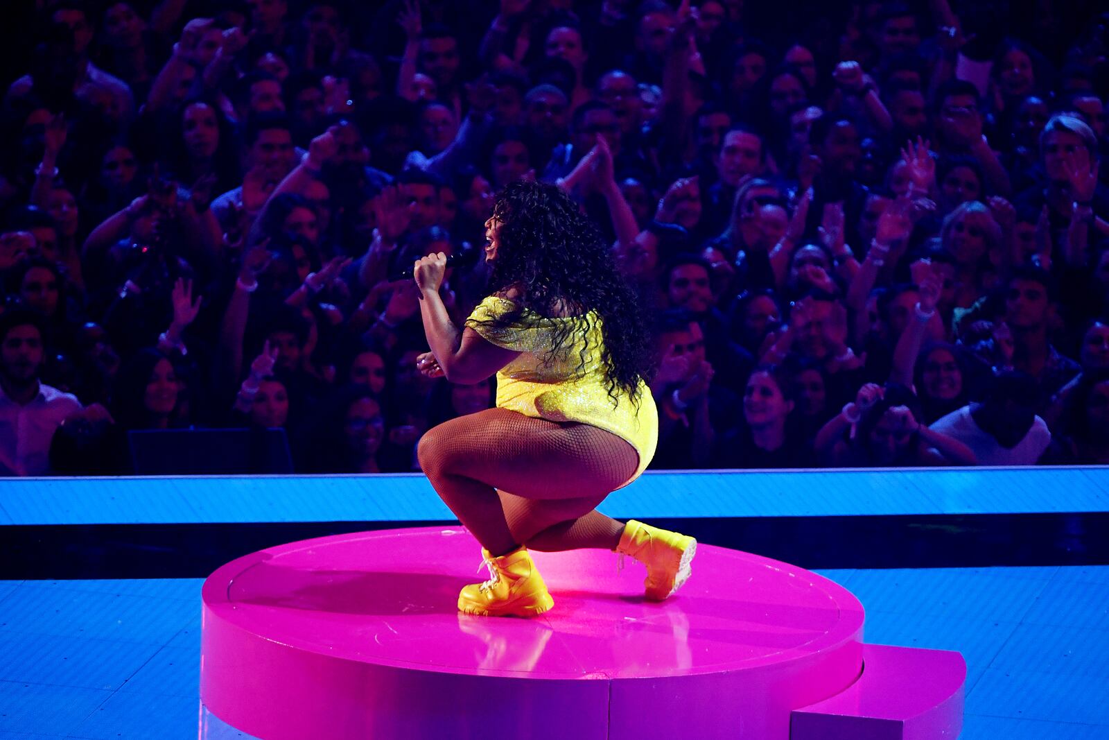 NEWARK, NEW JERSEY - AUGUST 26: Lizzo performs onstage during the 2019 MTV Video Music Awards at Prudential Center on August 26, 2019 in Newark, New Jersey. (Photo by Noam Galai/Getty Images)