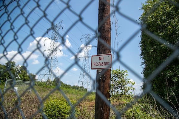 A “no trespassing” sign is displayed at the site. (Alyssa Pointer/Atlanta Journal Constitution)