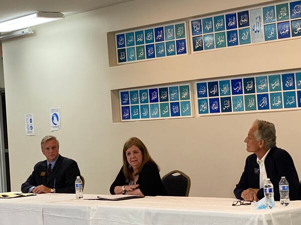 Mayor Lori Henry joined mayoral candidates Jason Yowell and Kurt Wilson in the one-hour debate at the Roswell Community Masjid.