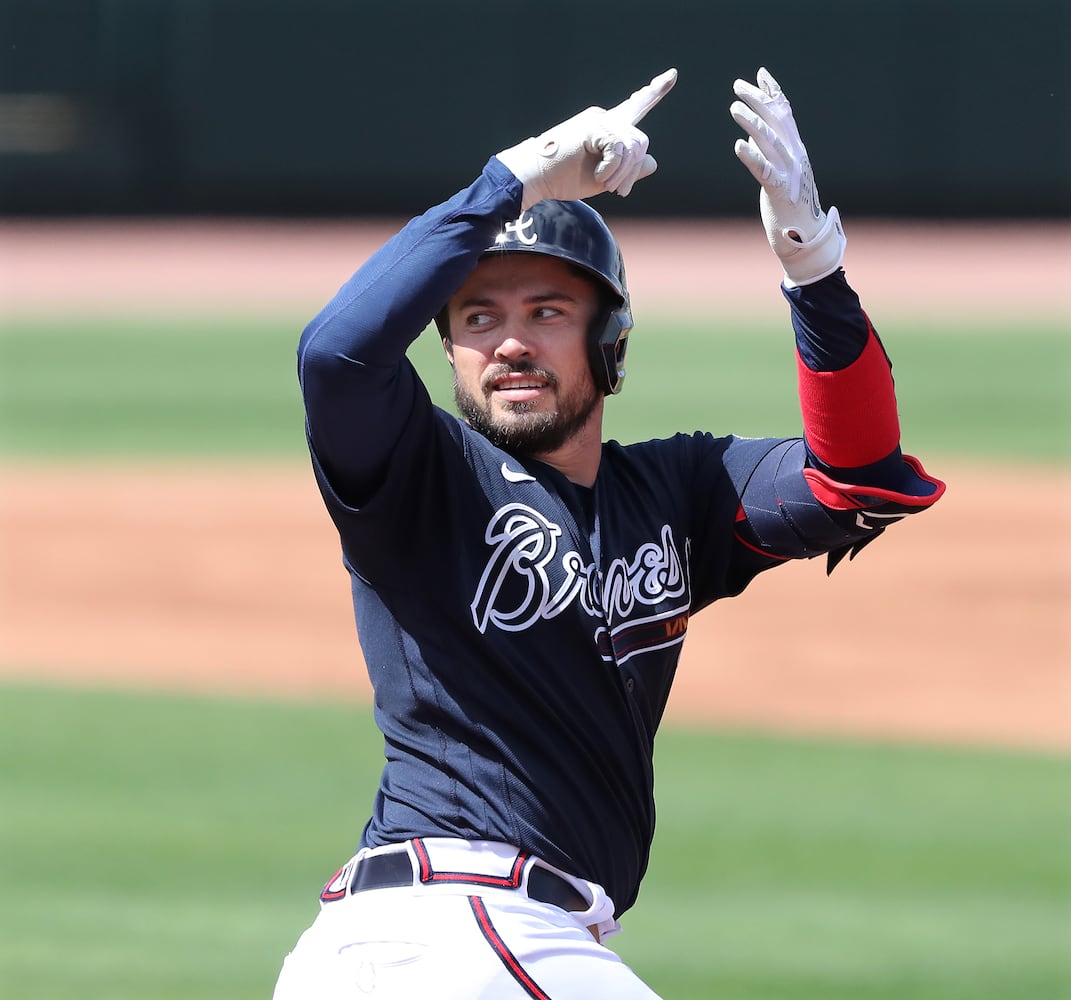 BRAVES PHOTO