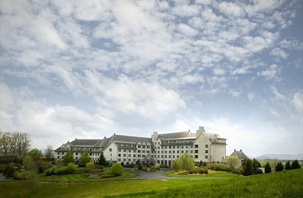 Stay a little while after visiting Biltmore. Pictured above, The Inn at the Biltmore, one of the accomodation options.