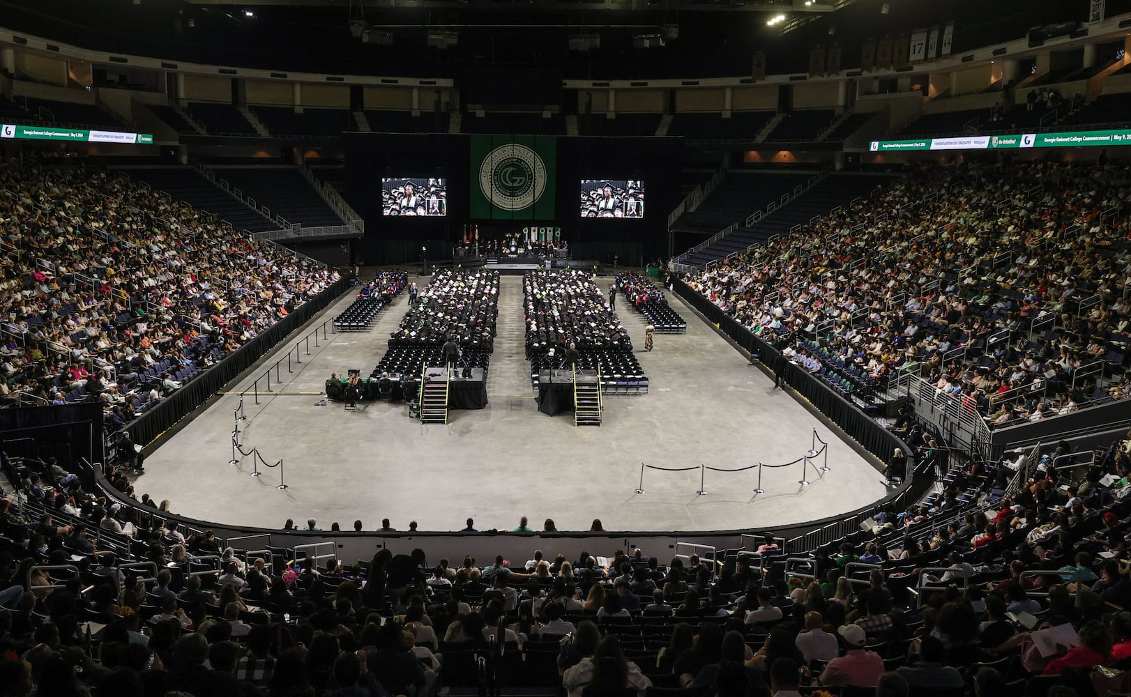 GWINNETT COLLEGE GRADUATION