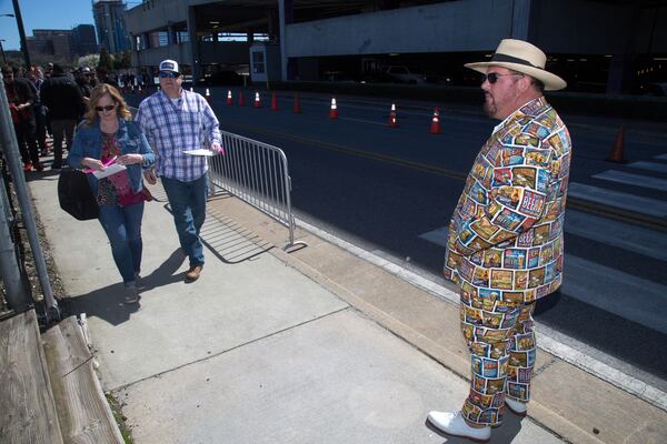 Greg Nivens greets festival goers at the start of the Beer Bourbon & BBQ Festival at Atlantic Station Saturday, March 3, 2018.  STEVE SCHAEFER / SPECIAL TO THE AJC