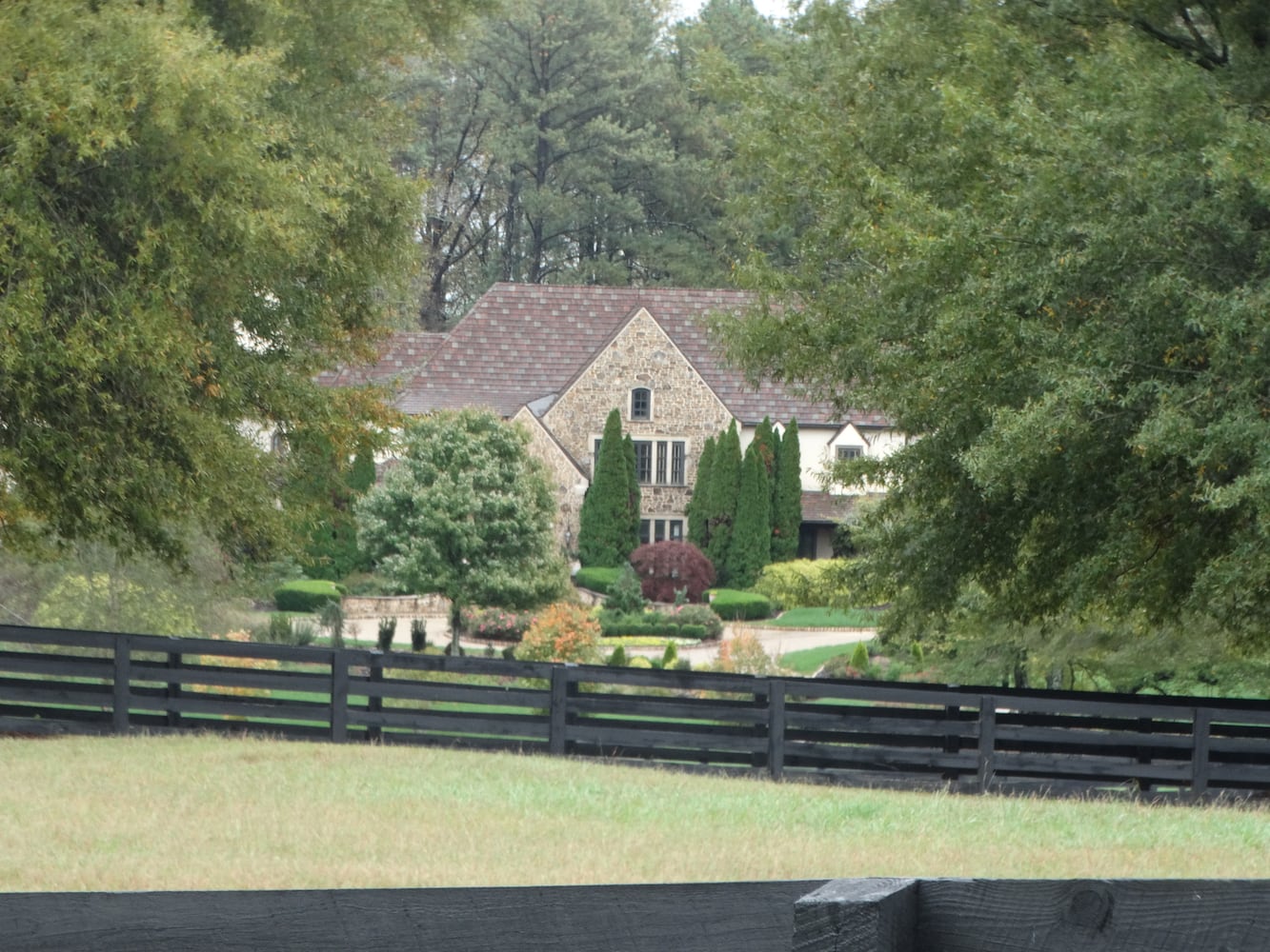 Dwayne ‘The Rock’ Johnson plops down $9 million-plus for Powder Springs country manor