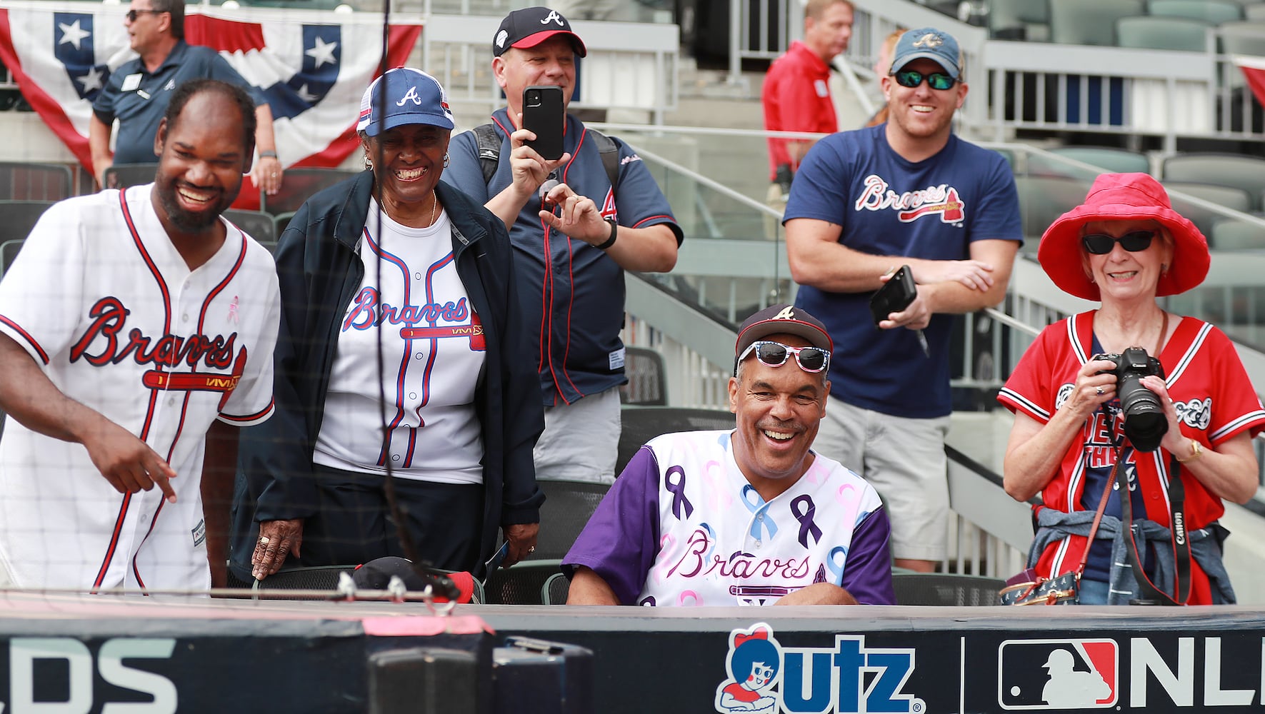 Photos: The scene at the Braves-Cardinals game