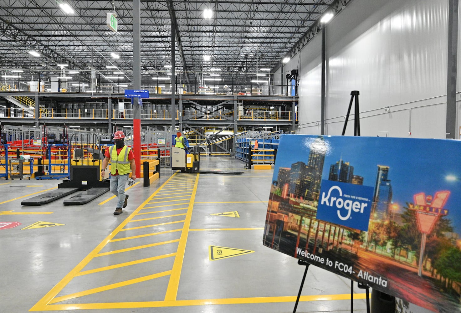 Kroger launches delivery service from Forest Park fulfillment center