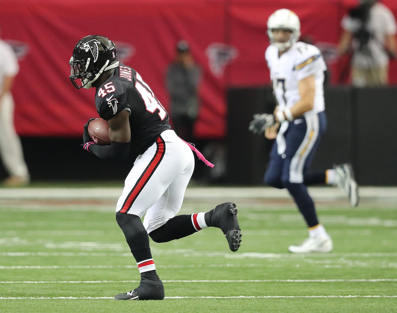 Falcons vs. Chargers at Georgia Dome