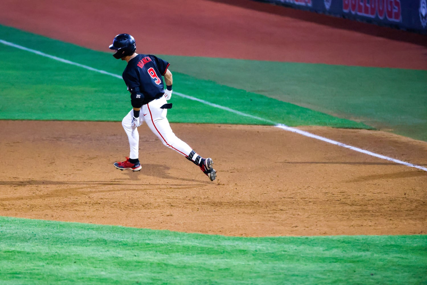 Georgia Tech vs UGA Bulldogs