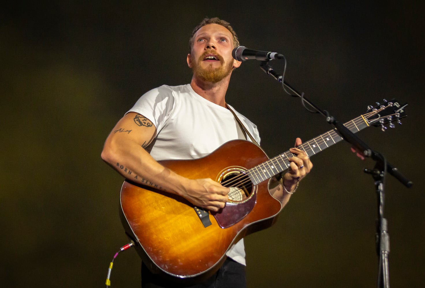 Atlanta, Ga: Matt Maeson screamed out the hits when he opened for Saturday night. Photo taken Saturday August 10, 2024 at Mercedes Benz Stadium. (RYAN FLEISHER FOR THE ATLANTA JOURNAL-CONSTITUTION)