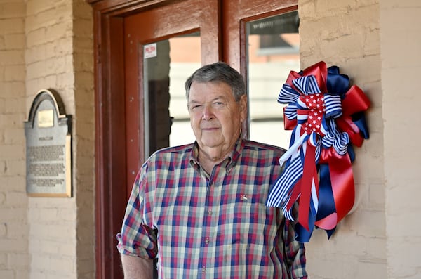 Former Plains Mayor L.E. “Boze” Godwin in downtown Plains on Wednesday. Hyosub Shin/AJC