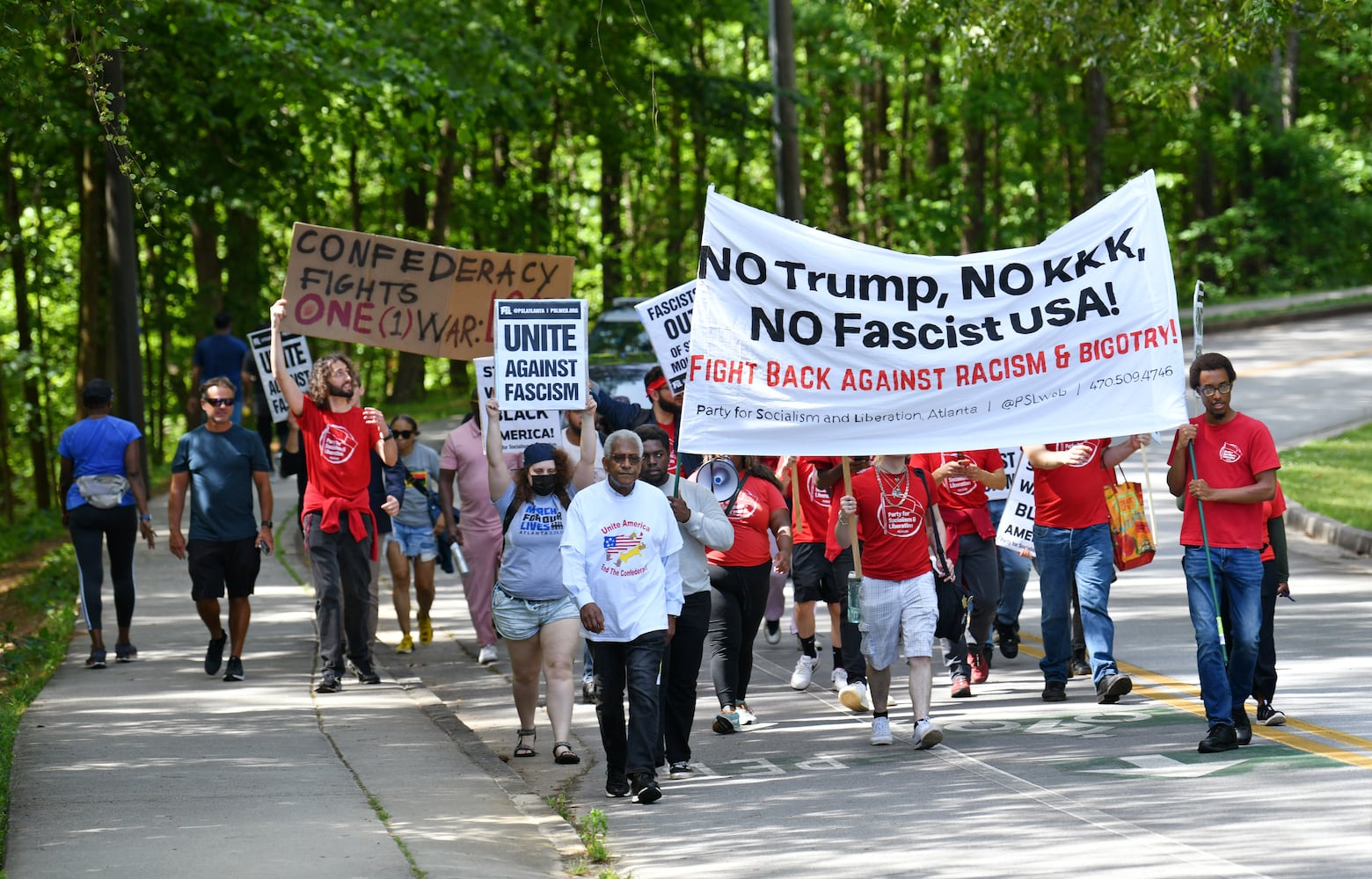 Confederate heritage group at Stone Mountain faces protesters