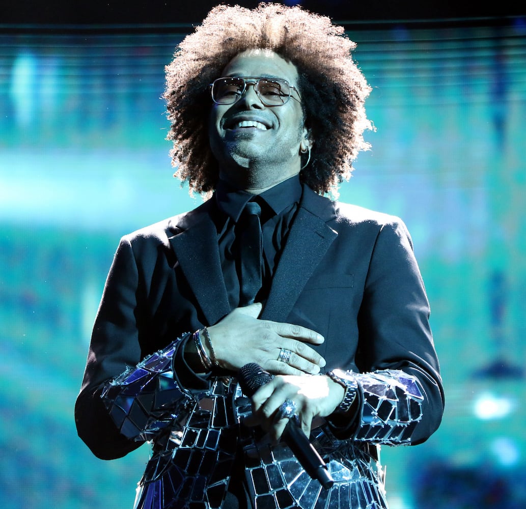 Maxwell brought his "The Night Tour," featuring Joe and Anthony Hamilton to sold-out State Farm Arena on Saturday, March 19, 2022.  