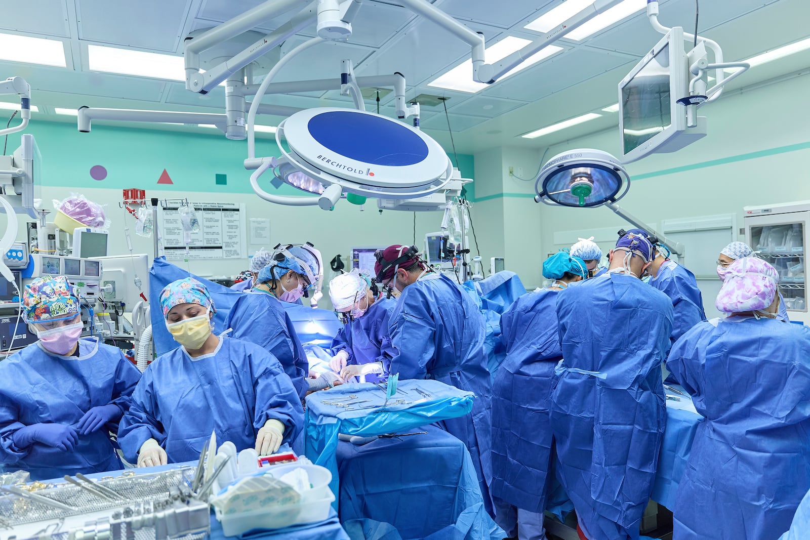 This photo provided by the Children’s Hospital of Philadelphia shows the hospital surgical team separating conjoined twins, Amari and Javar Ruffin, at the Children’s Hospital of Philadelphia, Aug. 21, 2024. (Ed Cunicelli/Children’s Hospital of Philadelphia via AP)