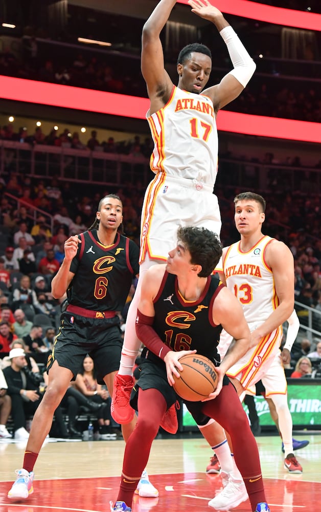 Hawks-Cleveland Cavaliers photo