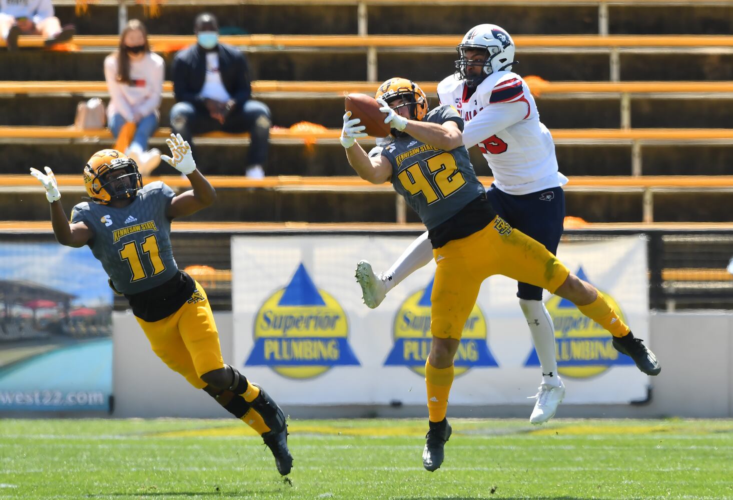 Kennesaw-Robert Morris football photo