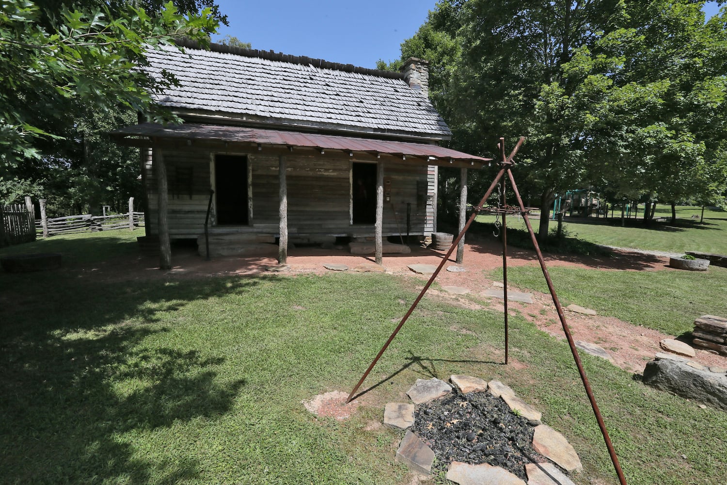 Former slave cabins: Sautee Nacoochee