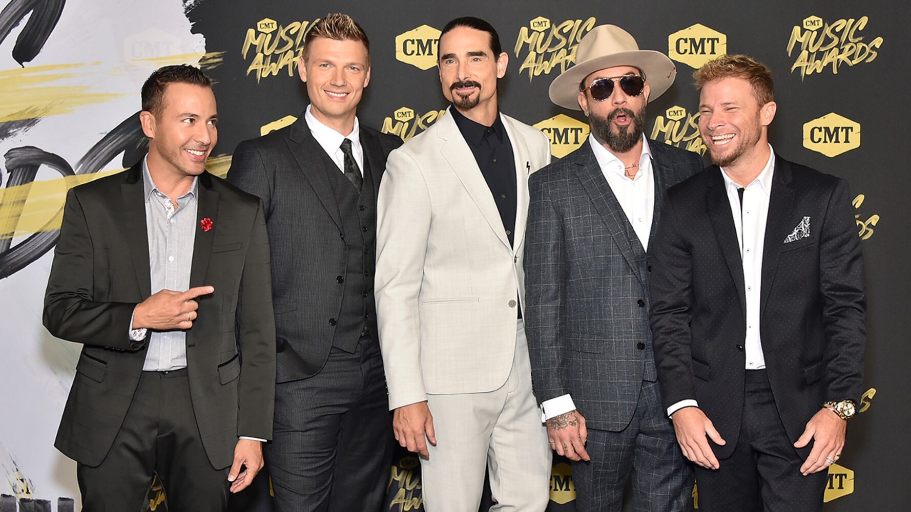 Photos: 2018 CMT Music Awards red carpet