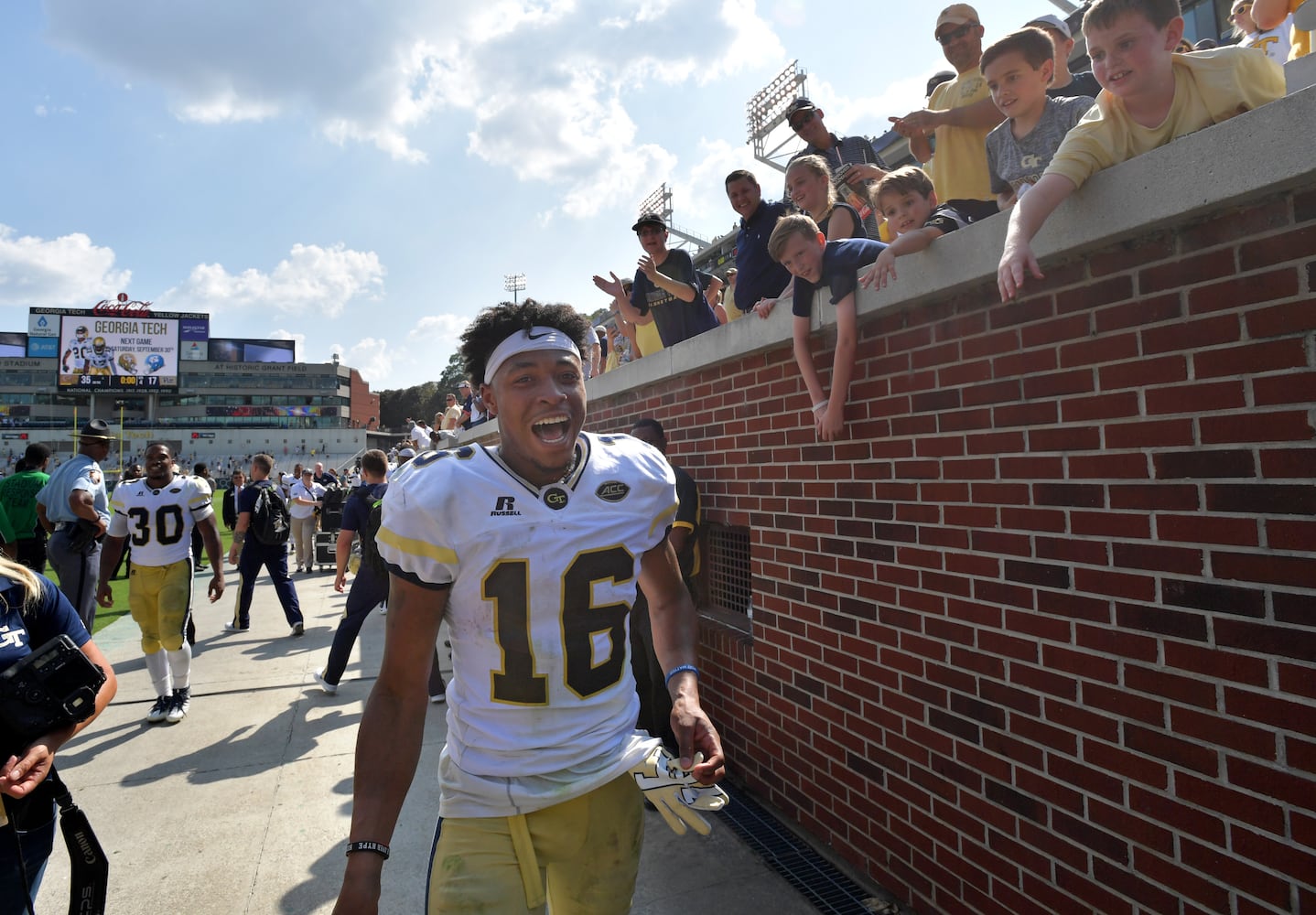 Photos: Georgia Tech pulls away from Pittsburgh