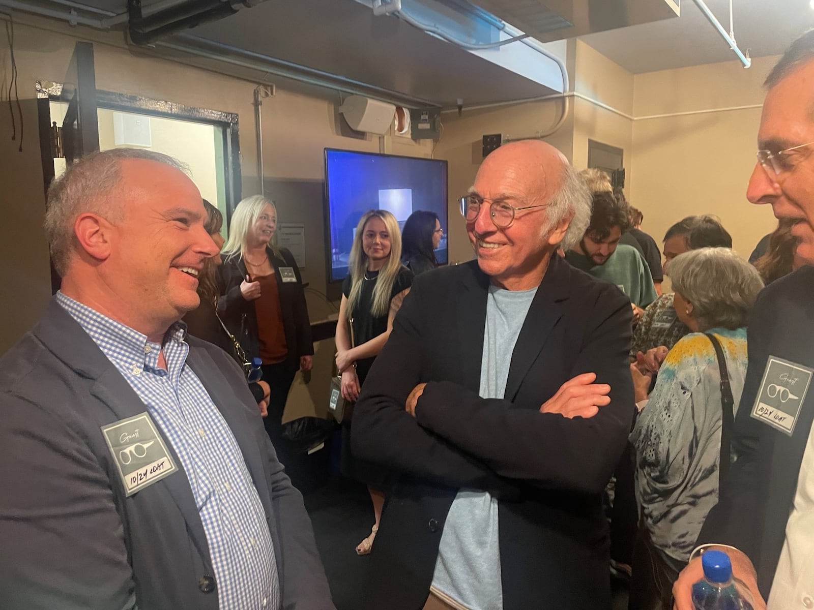 Larry David (center) jokes with Republican strategist Brian Robinson (left) and Secretary of State Brad Raffensperger. 