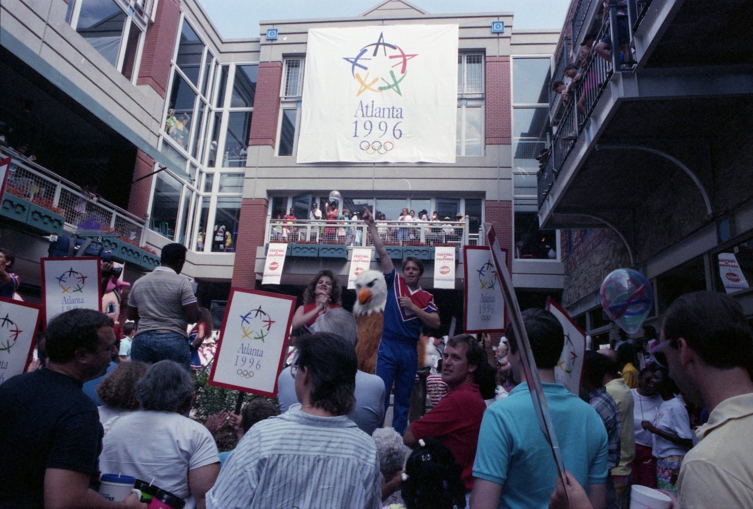 Underground Atlanta, 1990