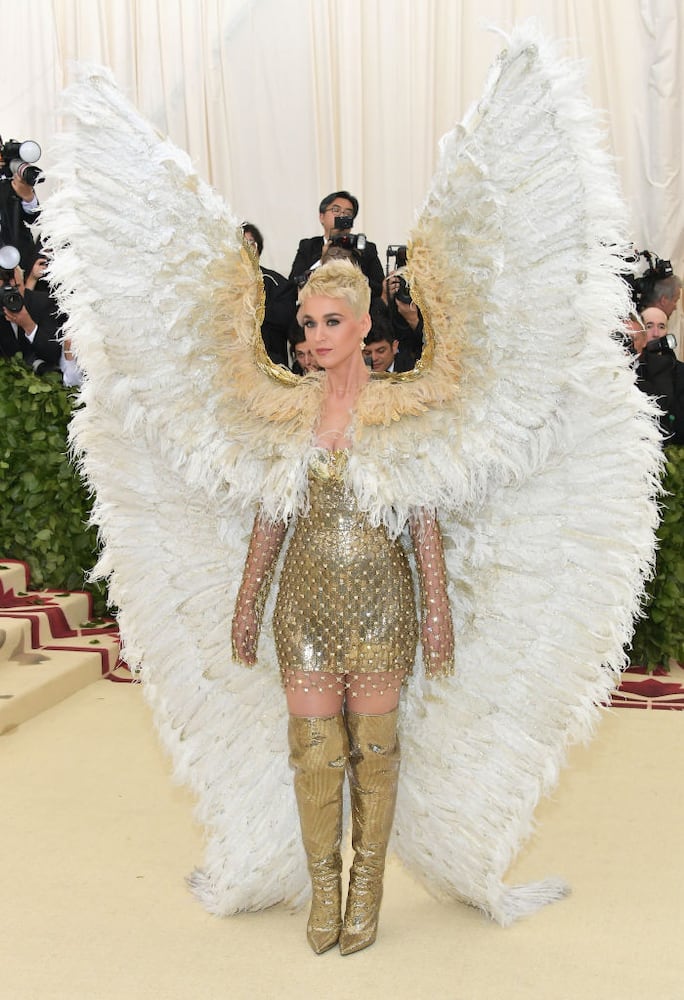 Photos: Katy Perry gets angelic at the 2018 Met Gala