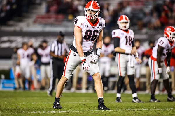 Georgia tight end John FitzPatrick (86) looks to the sidelines for the play call against South Carolina Saturday, Nov. 28, 2020, at Williams-Brice Stadium in Columbia, S.C. (Tony Walsh/UGA Athletics)