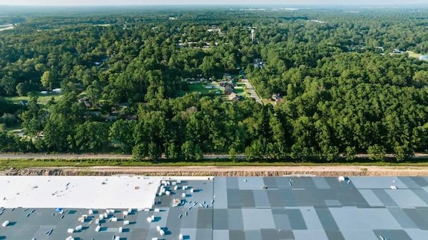 The construction of a new warehouse looms over the quiet city of Bloomingdale. (Photo Courtesy of Justin Taylor/The Current GA)