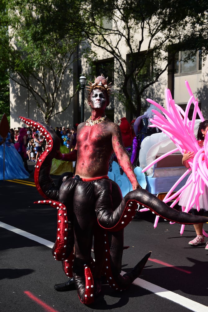 Dragon Con parade Saturday