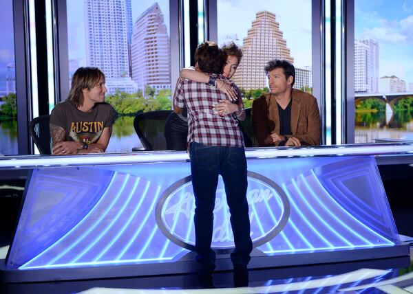 AMERICAN IDOL XIII: Austin Auditions: Contestant Rolando Guerrero gets a hug from Jennifer Lopez during his audition. AMERICAN IDOL XIII begins with a two-night, four-hour premiere Wednesday, Jan. 15 (8:00-10:00 PM ET/PT) and Thursday, Jan. 16 (8:00-10:00 PM ET/PT) on FOX. CR: Michael Becker / FOX.© Copyright 2013 FOX Broadcasting Co. AMERICAN IDOL XIII: Austin Auditions: Contestant Rolando Guerrero gets a hug from Jennifer Lopez during his audition. AMERICAN IDOL XIII begins with a two-night, four-hour premiere Wednesday, Jan. 15 (8:00-10:00 PM ET/PT) and Thursday, Jan. 16 (8:00-10:00 PM ET/PT) on FOX. CR: Michael Becker / FOX.© Copyright 2013 FOX Broadcasting Co.