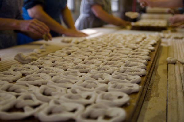 Unlike mass-produced pretzels that can pack over 300 calories per serving, Uncle Jerry’s salted pretzels contain just 80 calories and have no oil, sugar or preservatives.