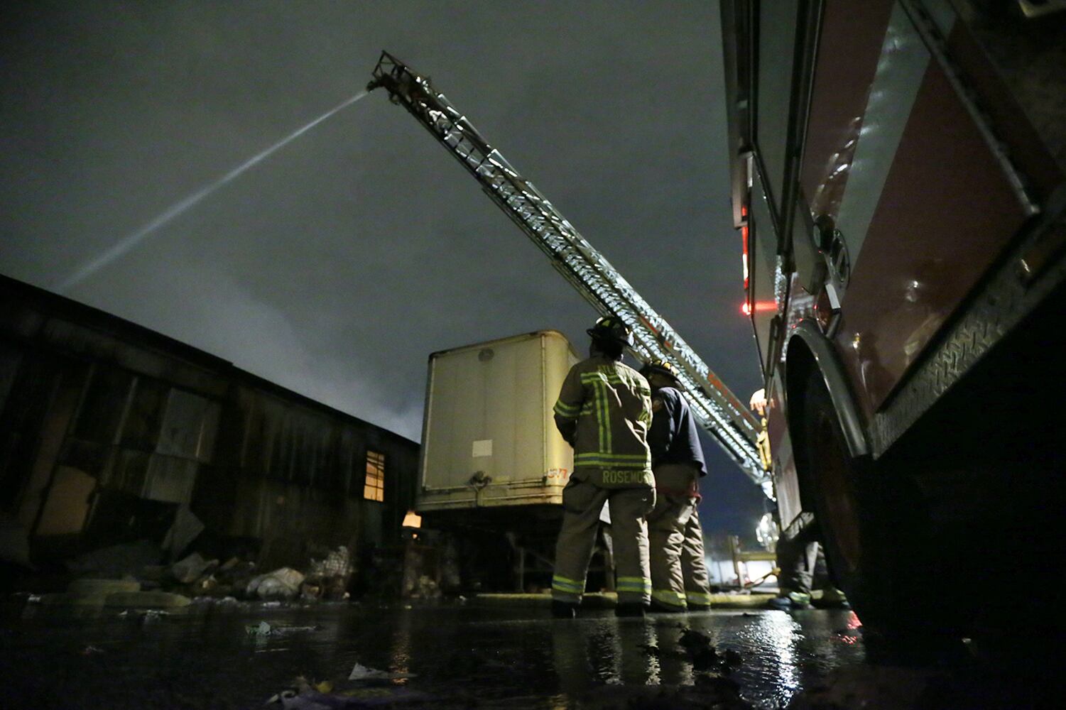 Atlanta firefighters battle warehouse fire