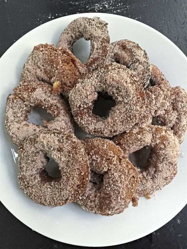 Vermont Apple Cider Doughnuts. (Gretchen McKay/Pittsburgh Post-Gazette/TNS)