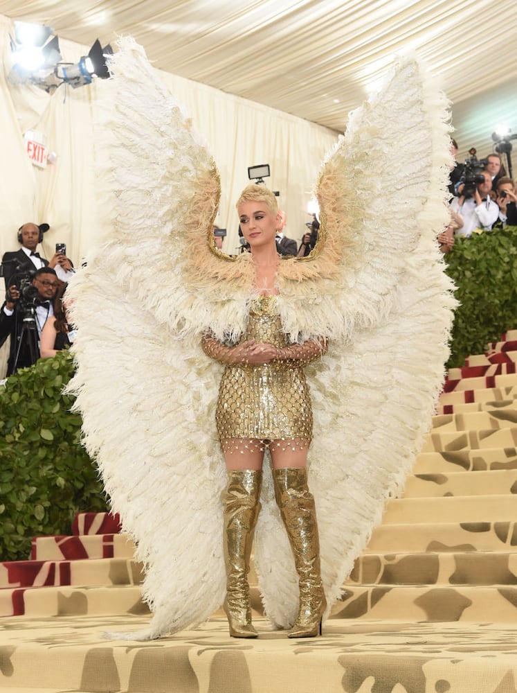 Photos: Katy Perry gets angelic at the 2018 Met Gala