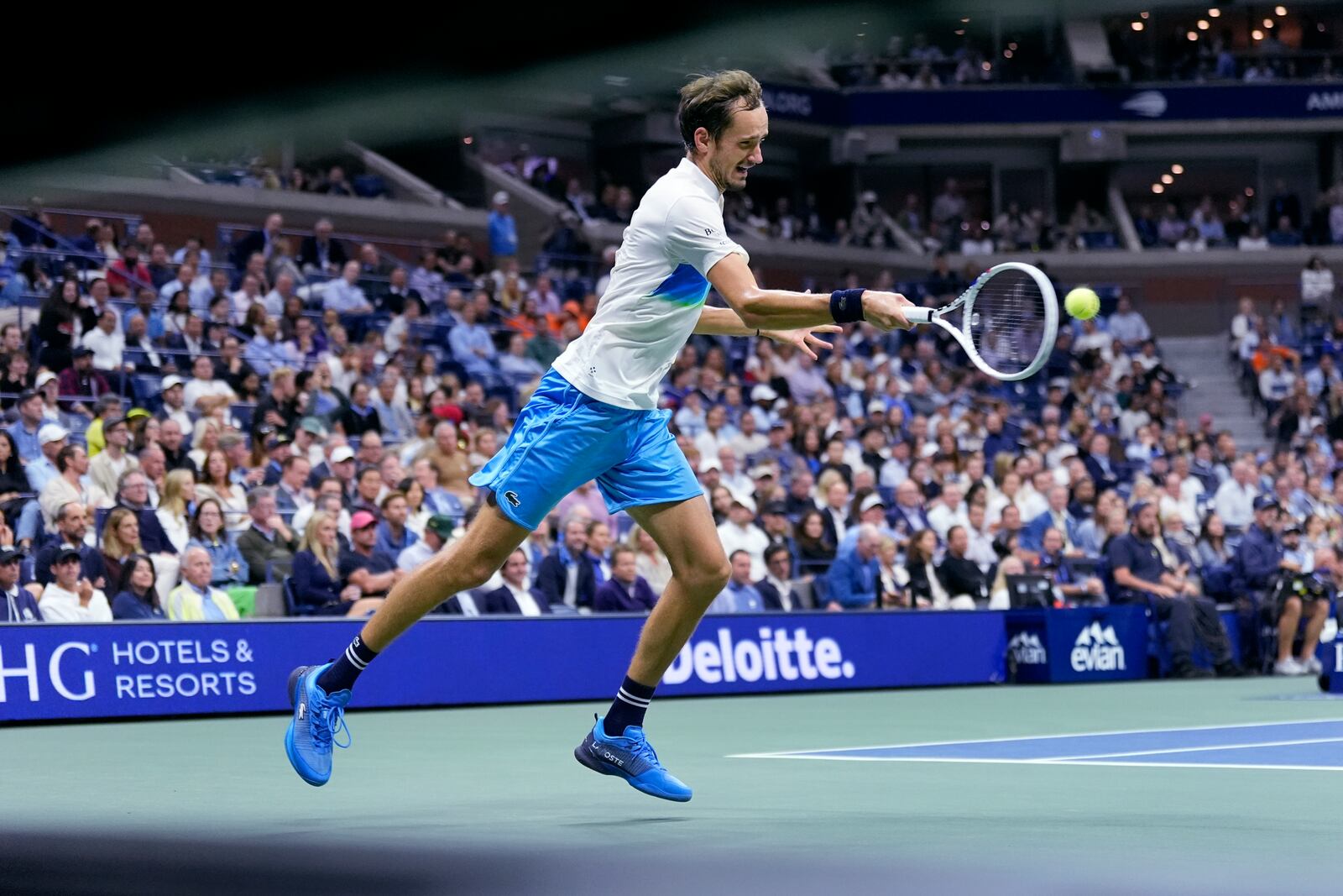 Daniil Medvedev, of Russia, returns to Jannik Sinner, of Italy, during the quarterfinals of the U.S. Open tennis championships, Wednesday, Sept. 4, 2024, in New York. (AP Photo/Eduardo Munoz Alvarez)