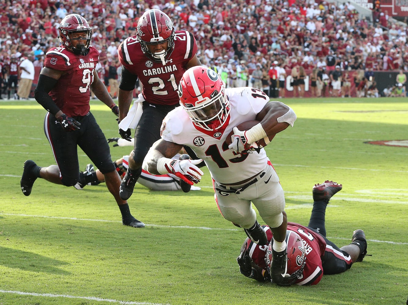 Photos: Bulldogs pull away from South Carolina