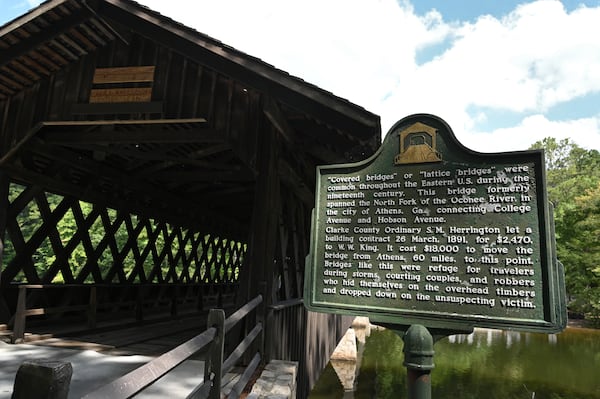 September 16, 2022 Stone Mountain - Exterior of Washington W. King / College Avenue Bridge, which connects Robert E. Lee Boulevard to "Indian Island" at Stone Mountain Park on Friday, September 16, 2022. The board of directors of the Stone Mountain Memorial Association (SMMA) unanimously voted to name this historic bridge the Washington W. King Bridge, in memory of, as well as honoring the bridge designer and builder. (Hyosub Shin / Hyosub.Shin@ajc.com)

