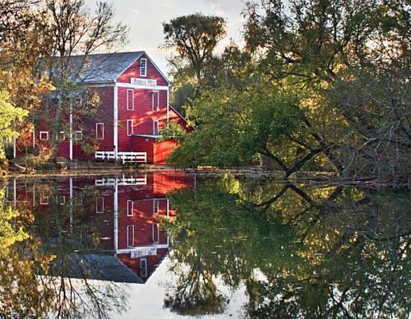 Autumn color at Prater's Mill along the Cohutta-Chattahoochee Scenic Byway in Dalton, Georgia.