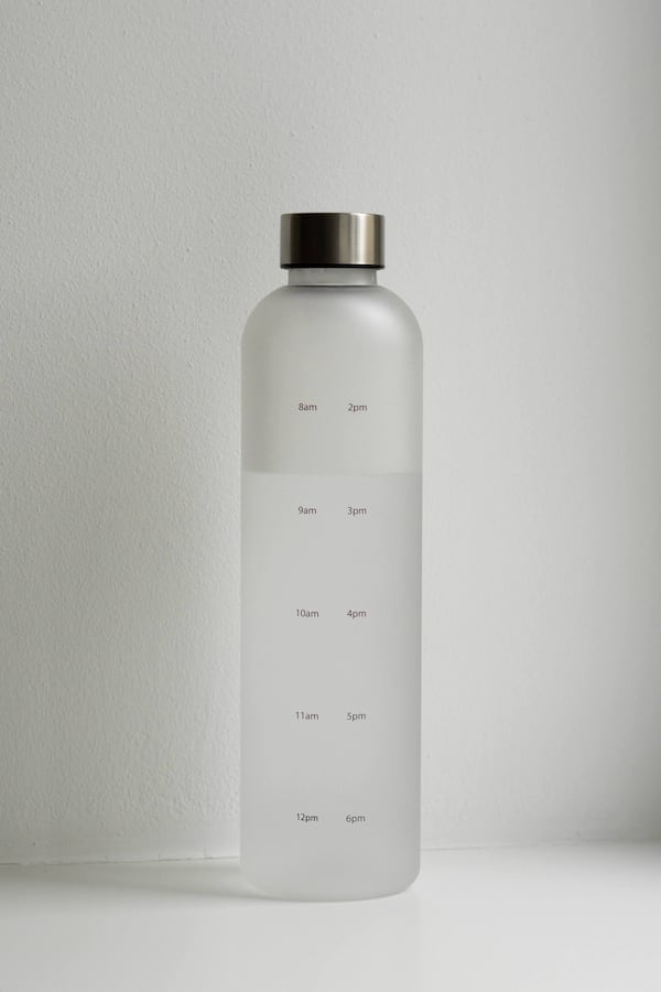 Keep track of water intake with a bottle designed with time markers throughout the day.
(Courtesy of Inside Then Out)