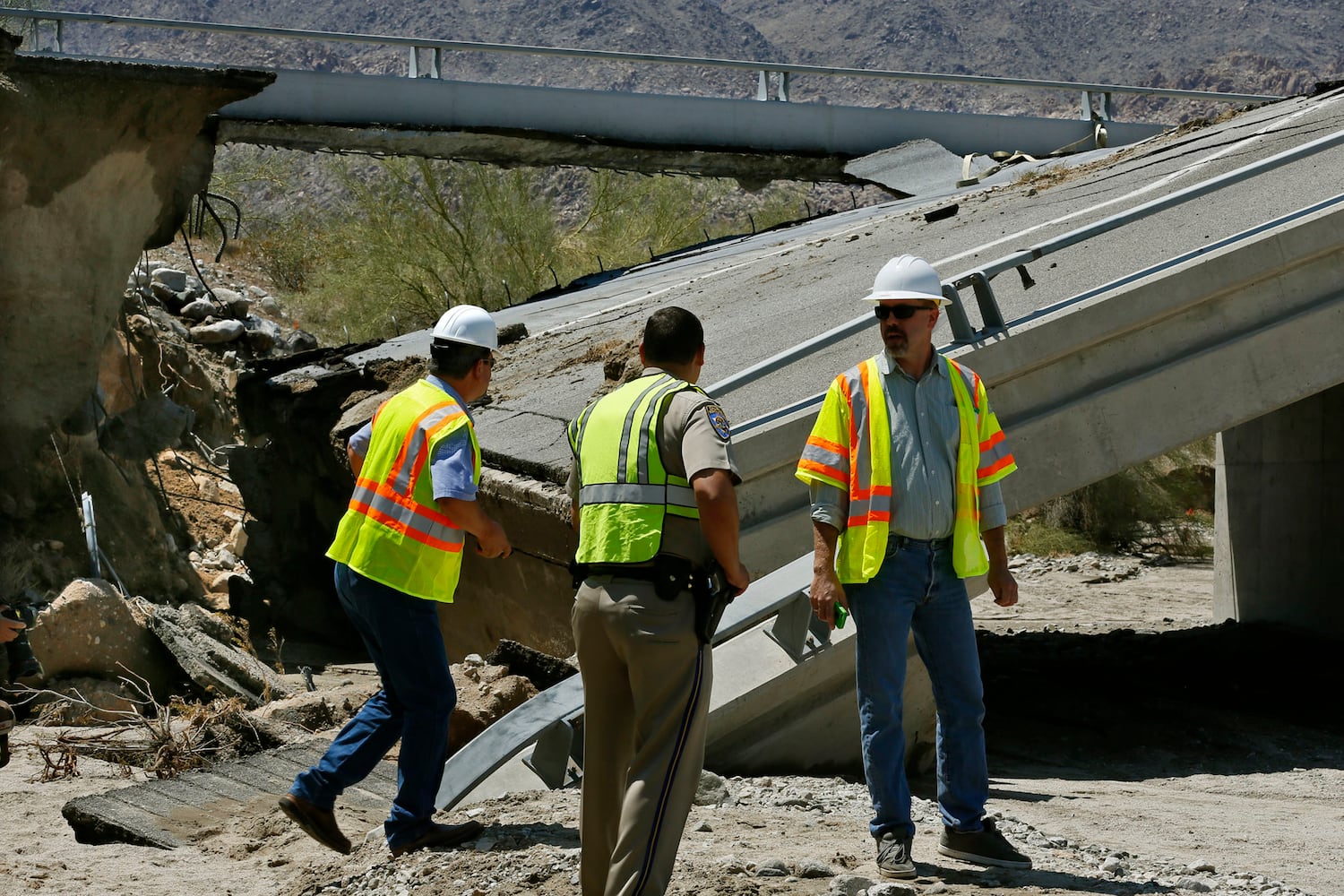 I-10 bridge collapse