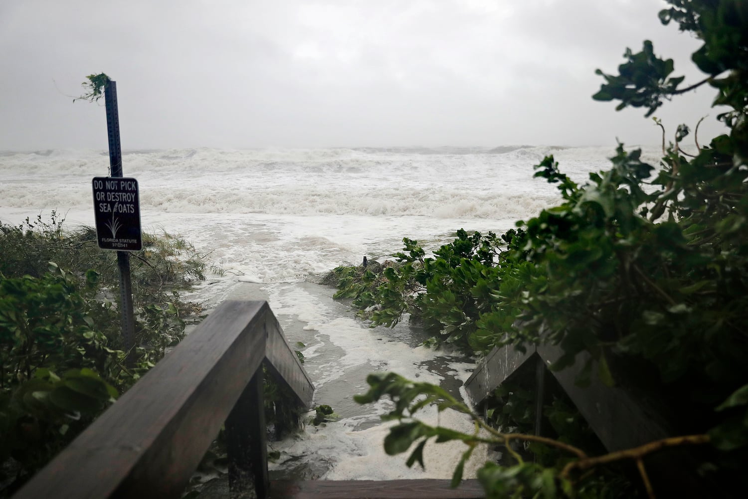 Photos: Hurricane Irma makes landfall in Florida, leaves damage behind