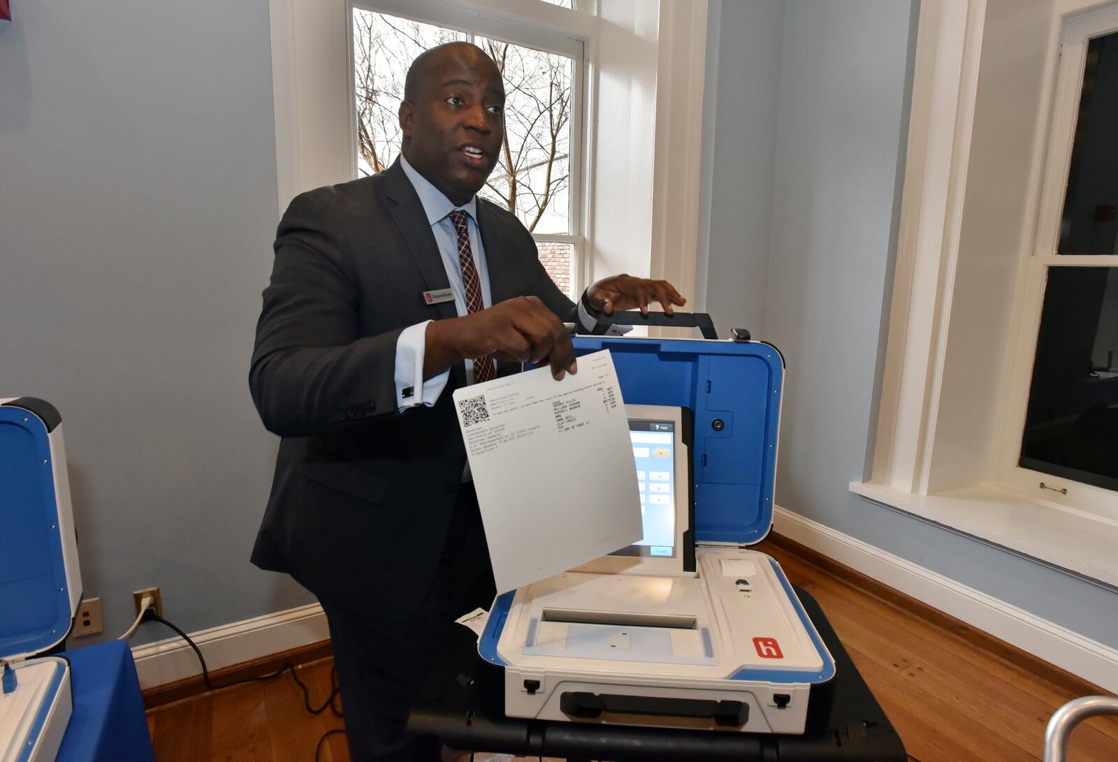 January 3, 2019 Atlanta - Dwayne Broxton, with Hart InterCivic, demonstrates his company's digital voting system at The Depot on Thursday, January 3, 2019. HYOSUB SHIN / HSHIN@AJC.COM