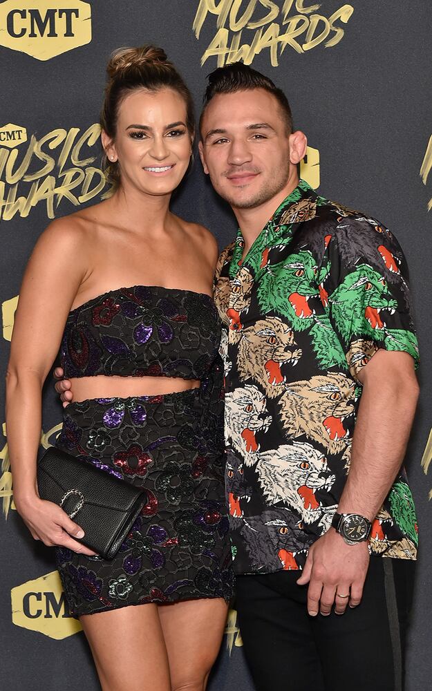 Photos: 2018 CMT Music Awards red carpet