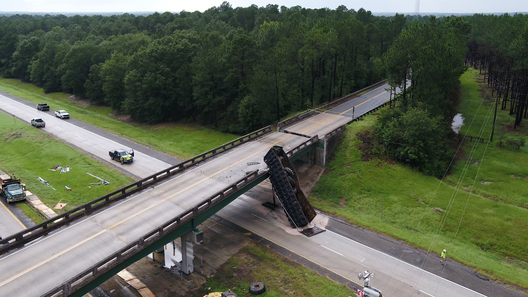 Aerial photos of I-16 crash site