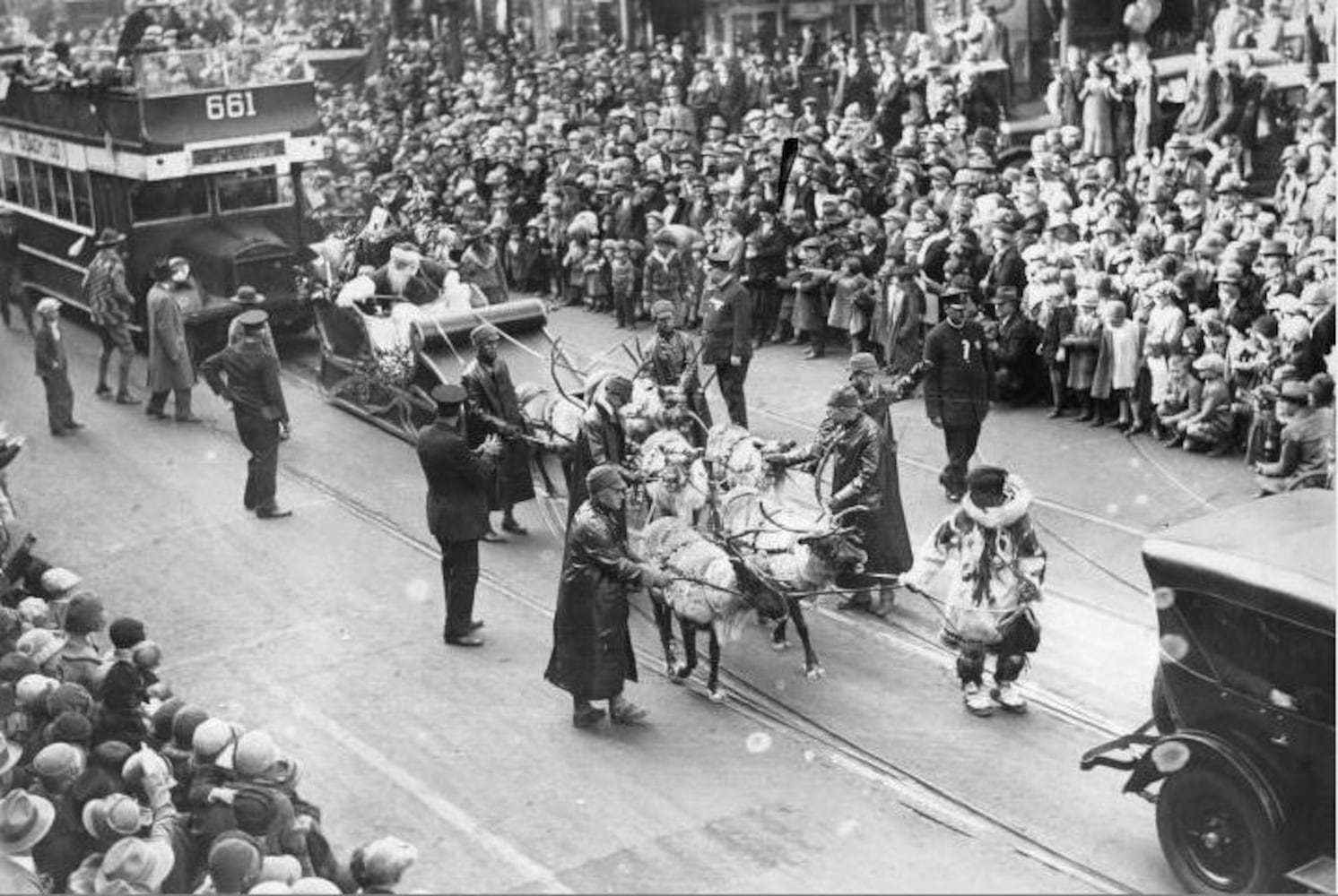 Flashback Photos: Christmas in Atlanta, 1920-1980