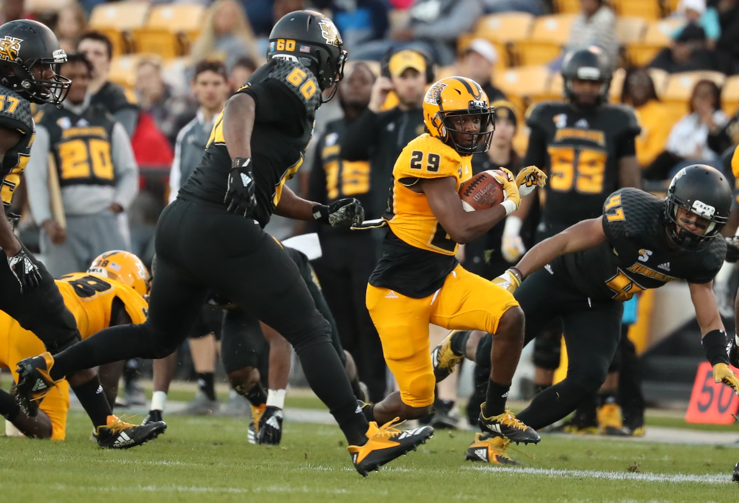 Photos: Kennesaw State plays spring game