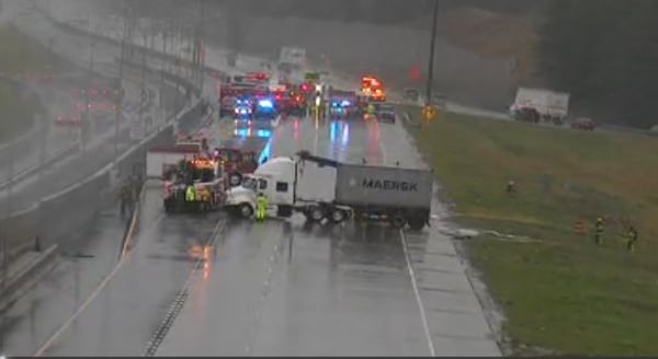 Crews cleared a wreck on I-75 in Henry County on Monday morning. (Credit: Georgia Department of Transportation)